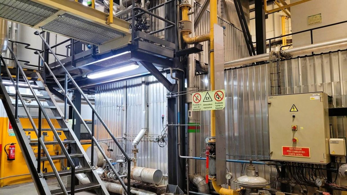 For Sale - Used Heat Recovery Boiler - 2006 GTEA Deltak